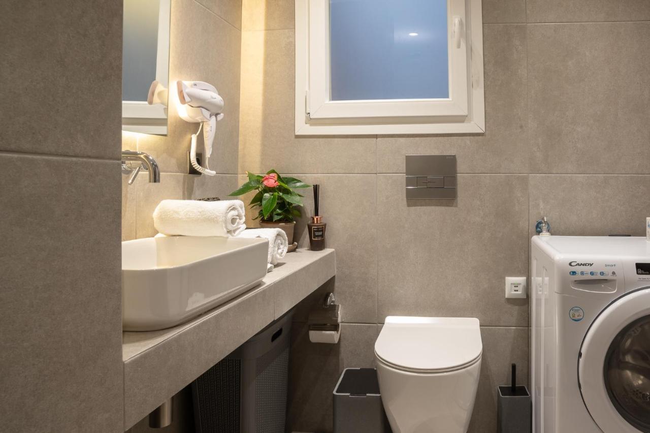 Heart Of Athens Apartments Ngoại thất bức ảnh