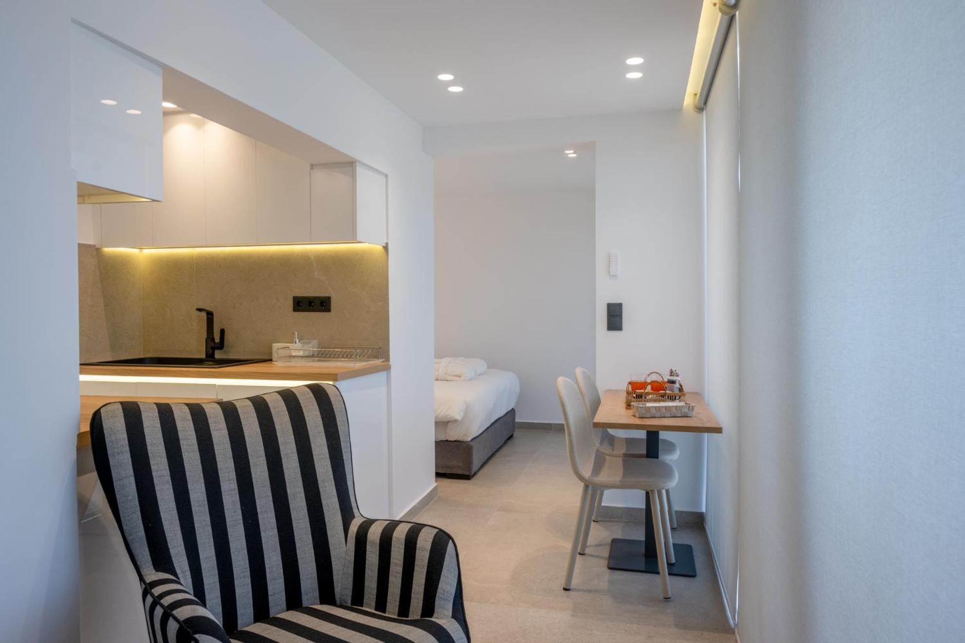 Heart Of Athens Apartments Ngoại thất bức ảnh